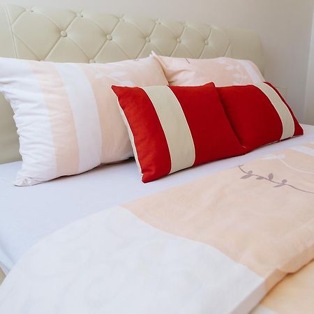 Sun City Apartments تريبينيي المظهر الخارجي الصورة