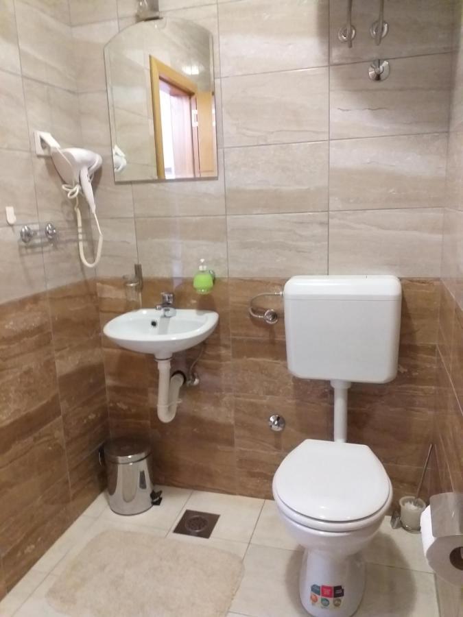 Sun City Apartments تريبينيي المظهر الخارجي الصورة