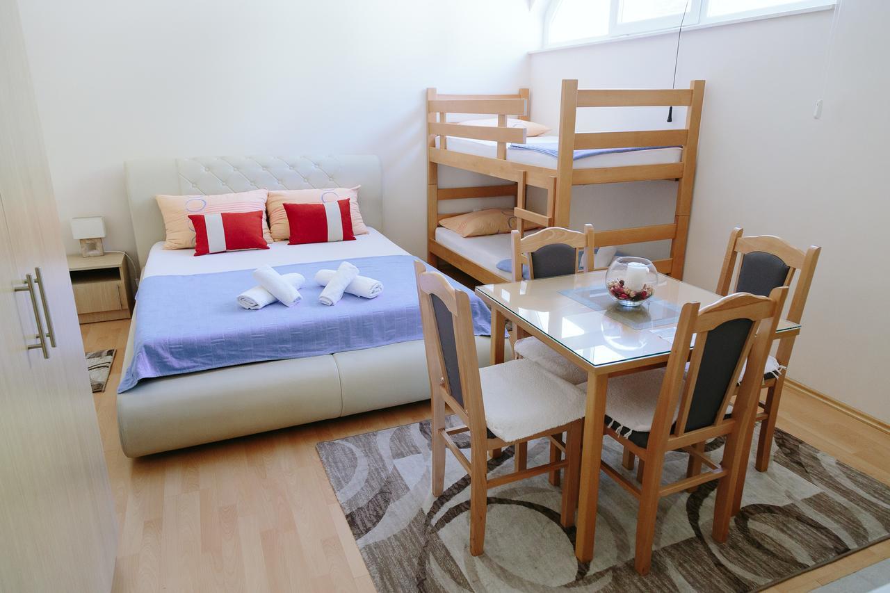 Sun City Apartments تريبينيي المظهر الخارجي الصورة