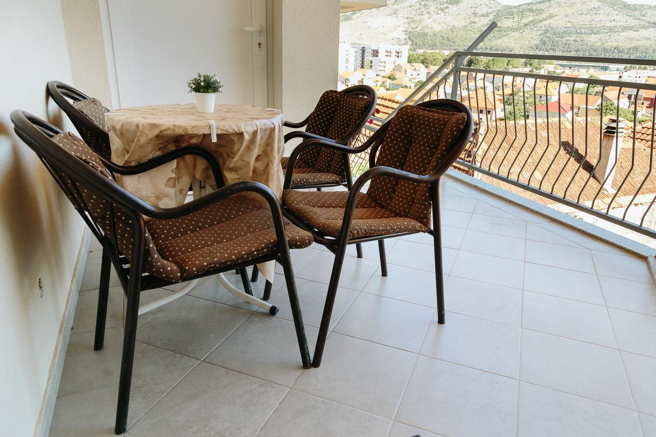Sun City Apartments تريبينيي المظهر الخارجي الصورة